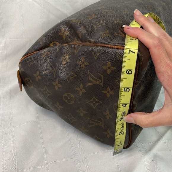 Louis Vuitton Monogram Speedy 30 Handbag Classic Designer Timeless Luxury - Picture 12 of 17